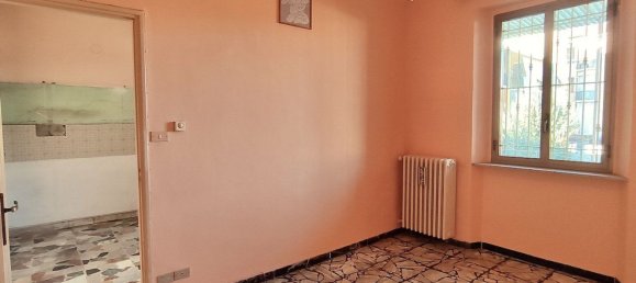 Apartamento de 4 habitaciónes en Moncalieri, Italy No. 52191 2