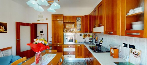 4 bedrooms Apartment in Brindisi, Italy No. 124303 10