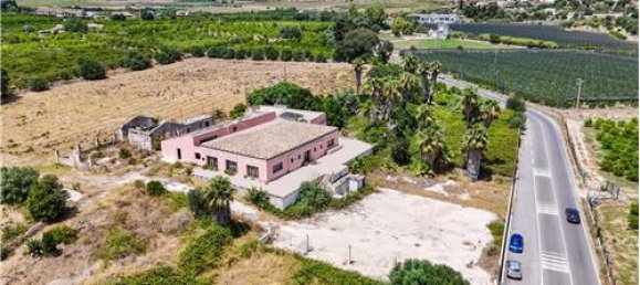 1 room Commercial property in Syracuse, Italy No. 280260 23