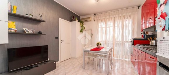 3 bedrooms Apartment in Grugliasco, Italy No. 323121 4