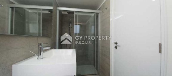 6 chambres Propriété commerciale à Agios Tychonas, Cyprus No. 18399 10