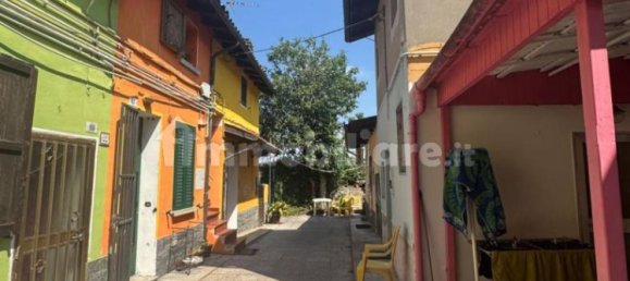 1 bedroom Apartment in Bologna, Italy No. 263584 12