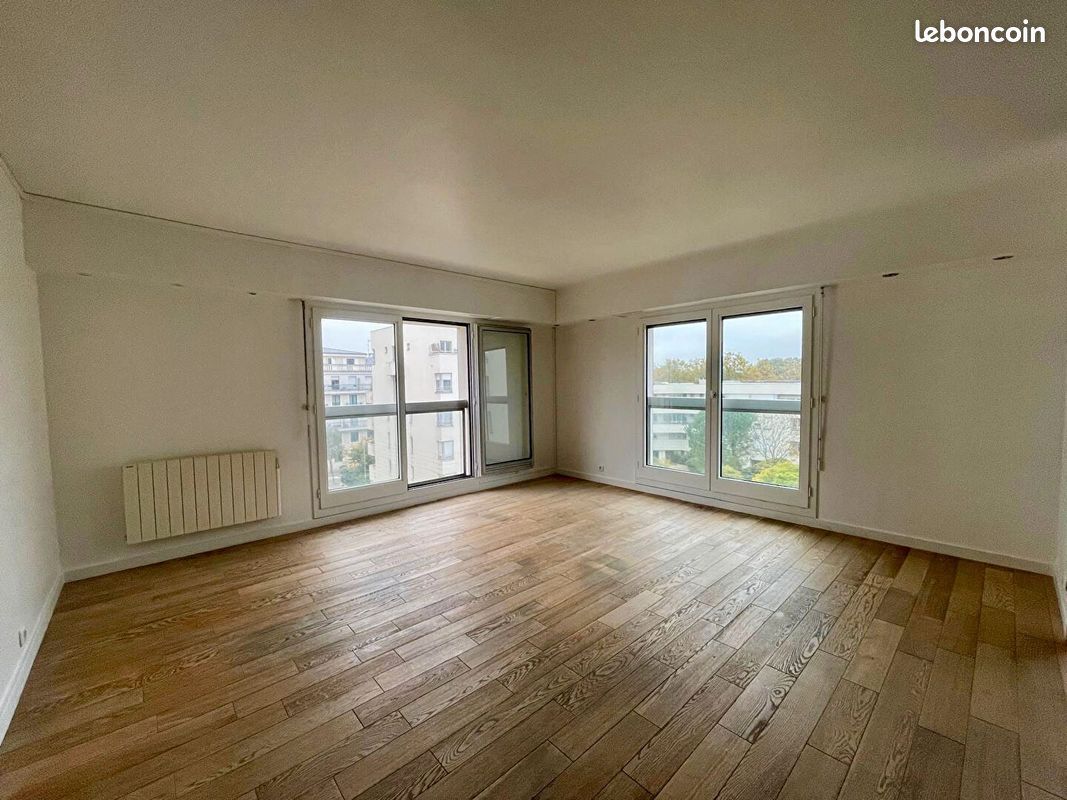 3 غرف نوم شقة في Puteaux, France رقم 176394