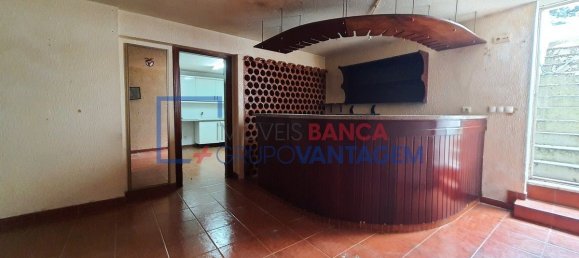 4 bedrooms House in Seixal, Portugal No. 19596 26