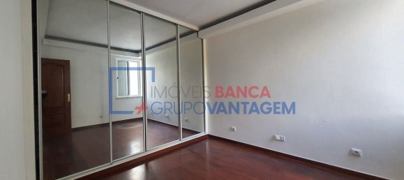 4 bedrooms House in Seixal, Portugal No. 19596 19