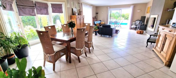 6 chambres Maison à Montreuil, France No. 262354 5