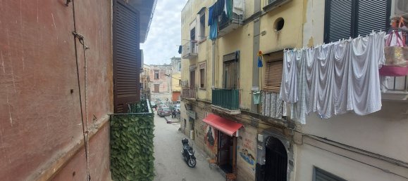 Квартира с 4 комнатами в Торре дель Греко, Италия № 8949 24