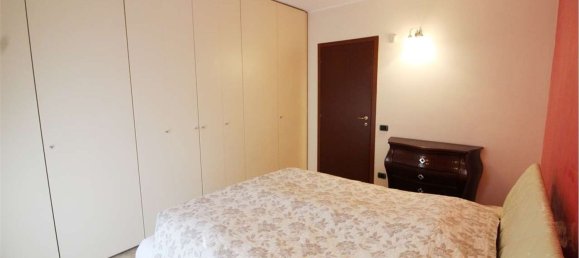 3 rooms Apartment in Dalmine, Italy No. 110400 22