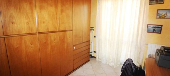 3 rooms Apartment in Dalmine, Italy No. 110400 24