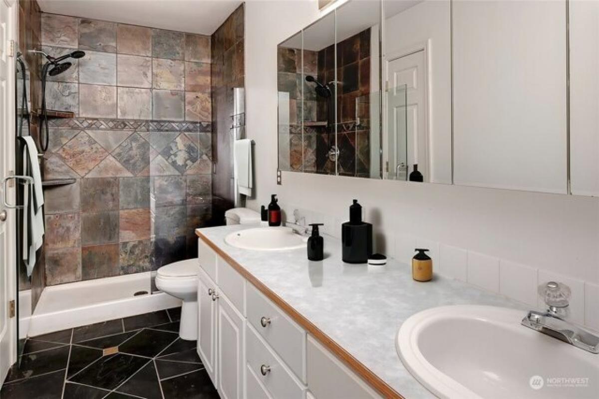 4 bedrooms House in Lake Stevens, USA No. 401263