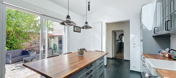 3 bedrooms House in Champigny-sur-Marne, France No. 188117 5