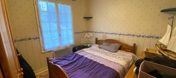 3 bedrooms Villa in Osny, France No. 167719 5