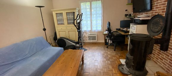 3 bedrooms Villa in Osny, France No. 167719 2