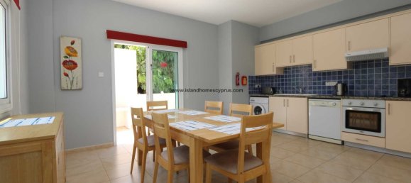 4 bedrooms House in Deryneia, Cyprus No. 23849 7