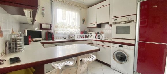 3 chambres Appartement à Noisy-le-Grand, France No. 172778 5