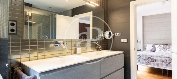 Moradia em banda T3 em Barcelona, Spain N.º 140708 32