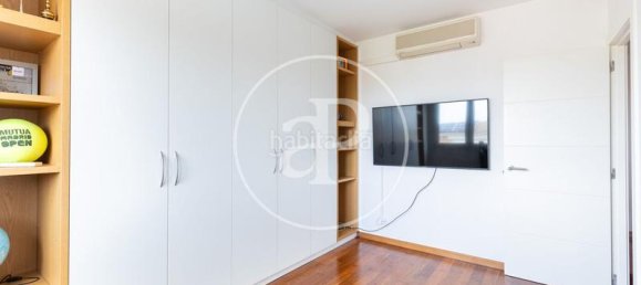 Moradia em banda T3 em Barcelona, Spain N.º 140708 42