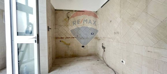 5 غرف نوم شقة في Savona, Italy رقم 324375 7