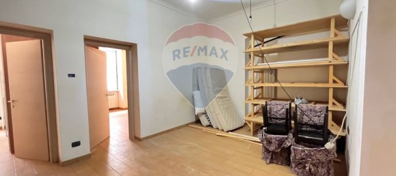 5 غرف نوم شقة في Savona, Italy رقم 324375 18