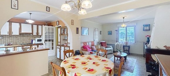 3 Schlafzimmer Haus in Cotes-d'Armor, France, Nr. 277667 5