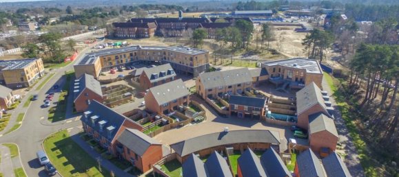 2 bedrooms House in Bordon, United Kingdom No. 13820 3