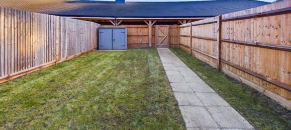 2 bedrooms House in Bordon, United Kingdom No. 13820 8