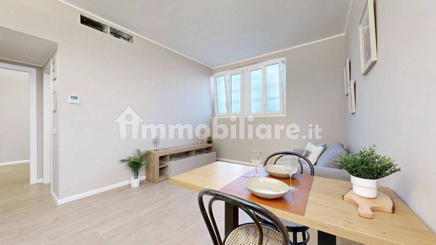 1 chambre Appartement à Milan, Italy No. 307750