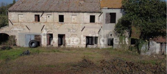 5 bedrooms House in Montemarciano, Italy No. 260910 2