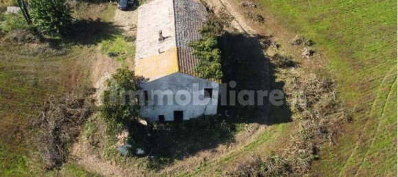 5 bedrooms House in Montemarciano, Italy No. 260910 3