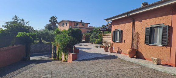 3 bedrooms Villa in Ariccia, Italy No. 316647 11
