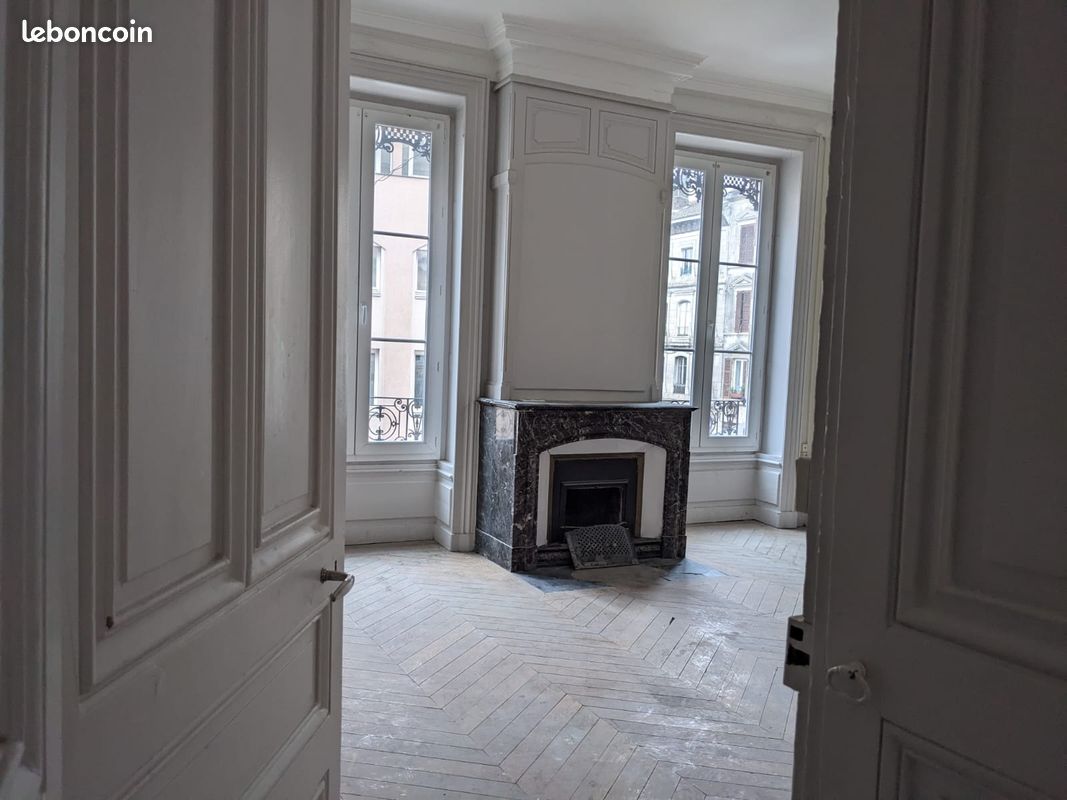 1 Schlafzimmer Wohnung in Villefranche-sur-Saone, France, Nr. 195738