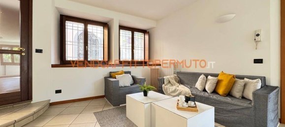 2 bedrooms Apartment in Palazzolo sull'Oglio, Italy No. 191587 13