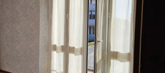 Квартира с 5 комнатами в Вогера, Италия № 238653 48