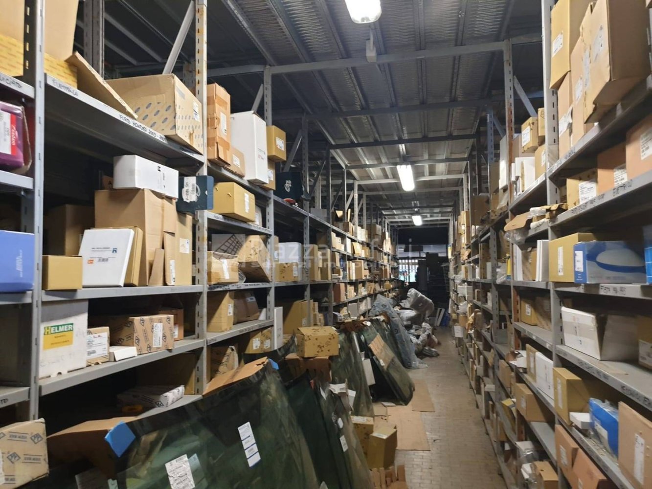 Almacén en Reggio Emilia, Italy 1400 m² No. 313044