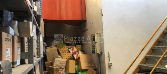 Almacén en Reggio Emilia, Italy 1400 m² No. 313044 13