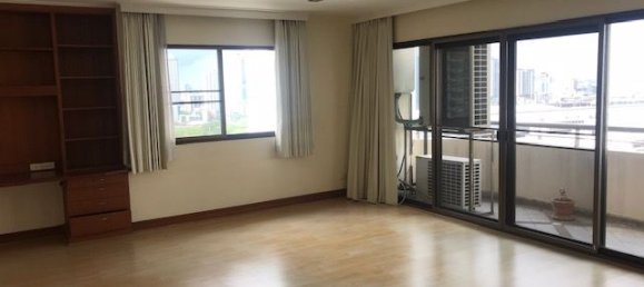 3 bedrooms Condo in Watthana, Thailand No. 4435 2