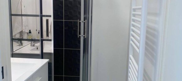 Casa de 3 dormitorios en Rosny-sous-Bois, France No. 332628 3