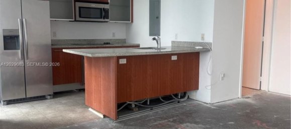 53.88 m² propiedad comercial en venta en Miami, Miami-Dade, Florida, USA № 615253 14