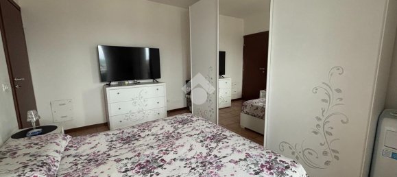 2 rooms Apartment in Osio Sopra, Italy No. 12838 3
