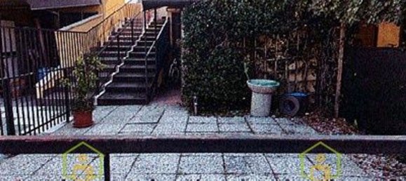 5 rooms Apartment in Piombino Dese, Italy No. 11279 3