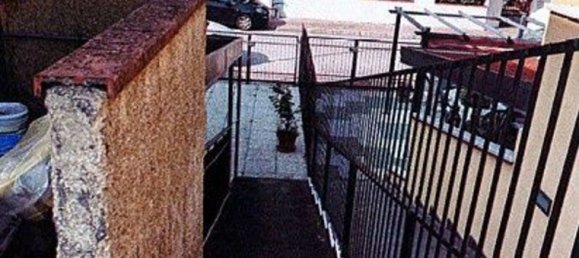 5 rooms Apartment in Piombino Dese, Italy No. 11279 4