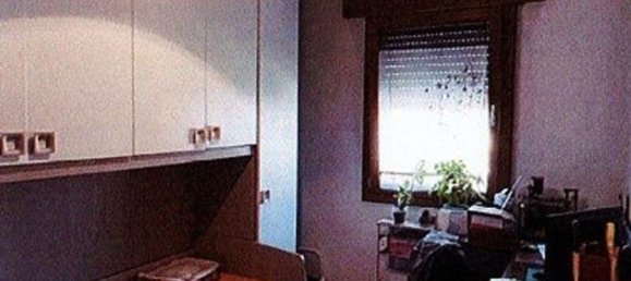 5 rooms Apartment in Piombino Dese, Italy No. 11279 13