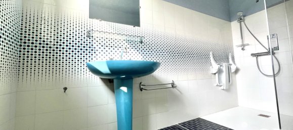 4 chambres Maison à Trégonneau, France No. 193945 12