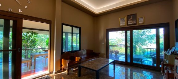 4 bedrooms Cafe / restaurant in Chiang Mai, Thailand No. 11371 4