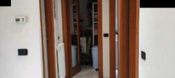 Квартира с 3 комнатами в Черро Маджоре, Италия № 59924 11