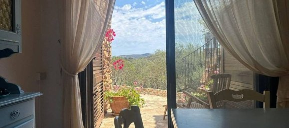 6 bedrooms Villa in Sardinia, Italy No. 246104 45