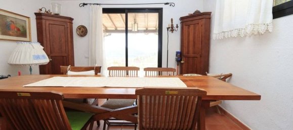 6 bedrooms Villa in Sardinia, Italy No. 246104 14