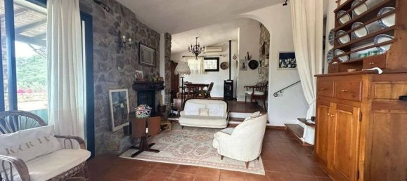 6 bedrooms Villa in Sardinia, Italy No. 246104 20
