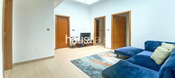 4 bedrooms Villa in Jumeirah Park, UAE No. 99708 5