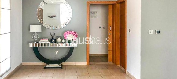 4 bedrooms Villa in Jumeirah Park, UAE No. 99708 10